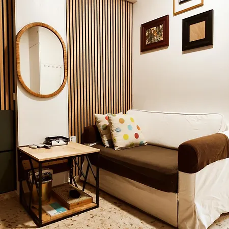 Elena Ларнака